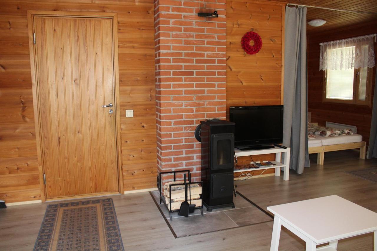 Ferienwohnung Veikkola Hiekkasaerkaet Kalajoki Exterior foto