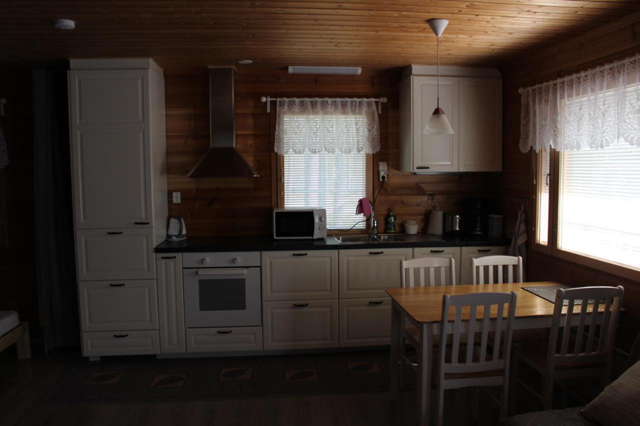 Ferienwohnung Veikkola Hiekkasaerkaet Kalajoki Exterior foto